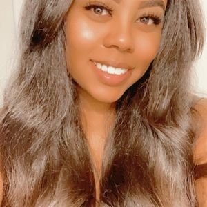 Meet your Posher, Alisha